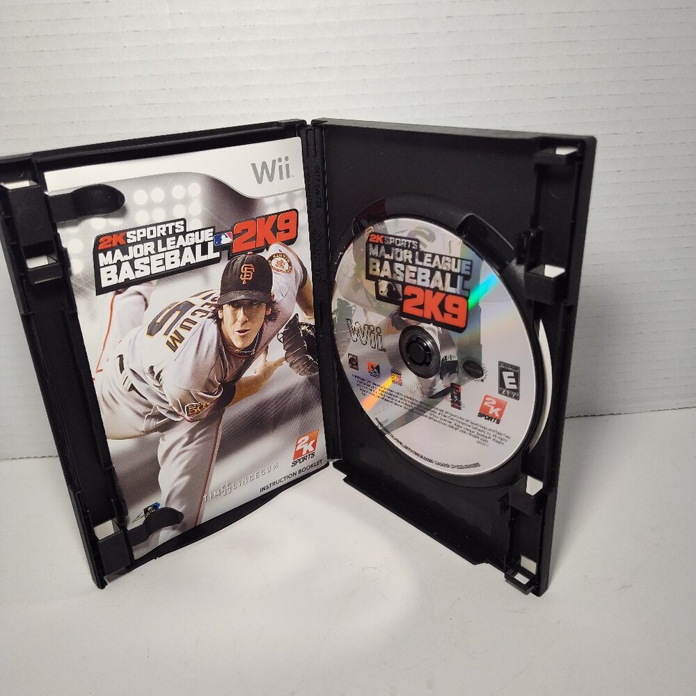 Major League Baseball 2K9 (Wii, 2009) CIB - Picture 3 of 3